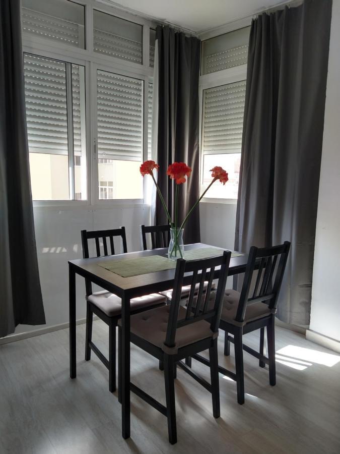 Appartement Amplio Estudio,vista Mar Y Montana, A Pasos Del Centro Torremolinos