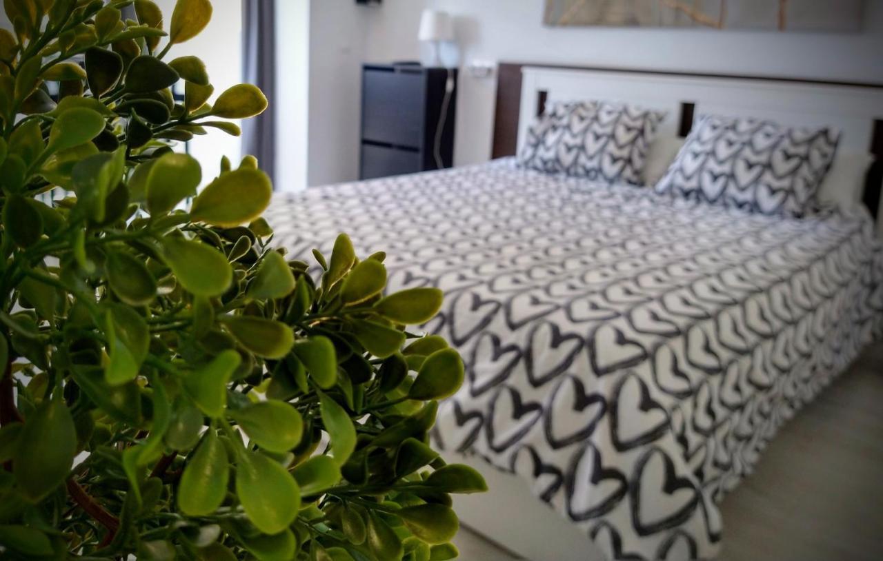 Appartement Amplio Estudio,vista Mar Y Montana, A Pasos Del Centro Torremolinos
